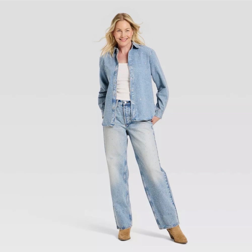 Women’s Light Blue Jeans - Picture 7 of 8